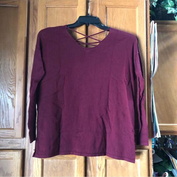Silence + Noise Oversized Lace Up Long Sleeve V-Neck Sweater Red - S - Picture 8 of 14